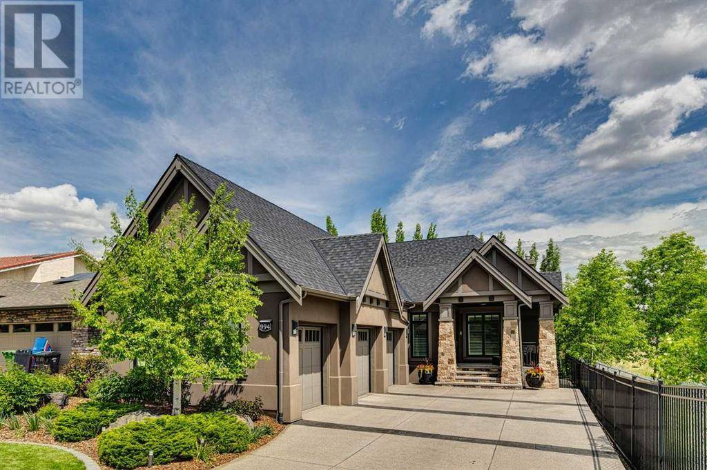 Calgary, AB T2Y2T9,994 Shawnee Drive SW