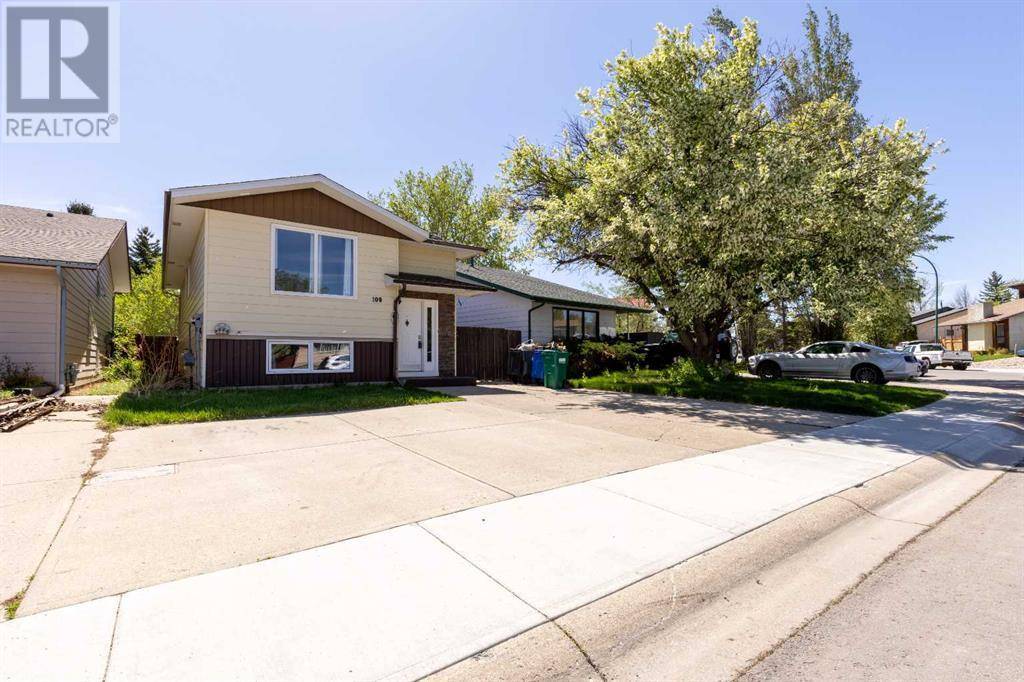 Lethbridge, AB T1K5H4,109 Cayuga Crescent W
