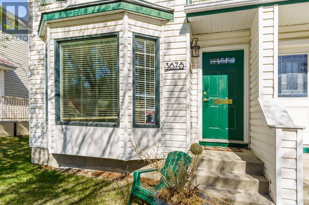 Calgary, AB T3H3A6,3678 Sierra Morena Road
