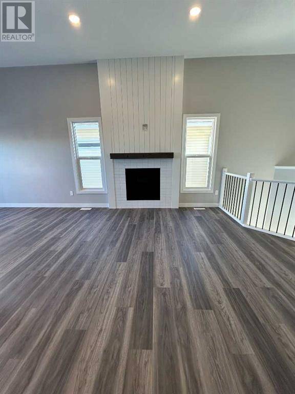 Grande Prairie, AB T8V1L1,10625 113 Street
