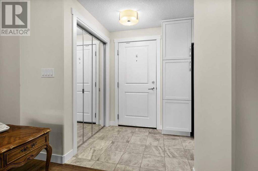 Calgary, AB T3A2Y1,501, 32 Varsity Estates Circle NW