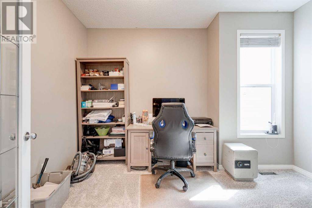 Calgary, AB T3M0L2,284 Auburn Glen Manor SE