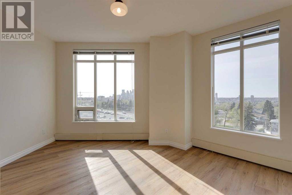 Calgary, AB T2N4Y7,410, 1718 14 Avenue NW