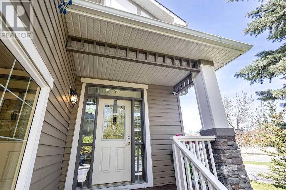 Calgary, AB T2X3V6,361 Chapalina Terrace SE