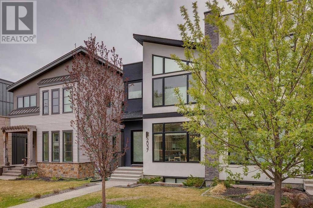 Calgary, AB T2T2N9,2037 44 Avenue SW