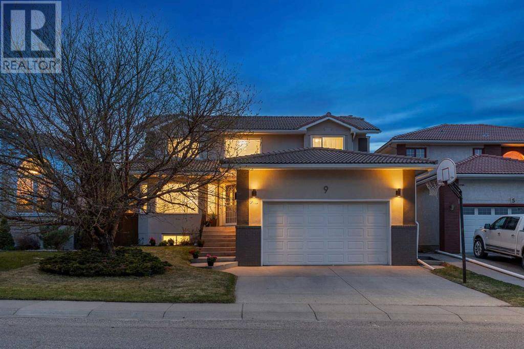 Calgary, AB T3H2V7,9 Signature Close SW
