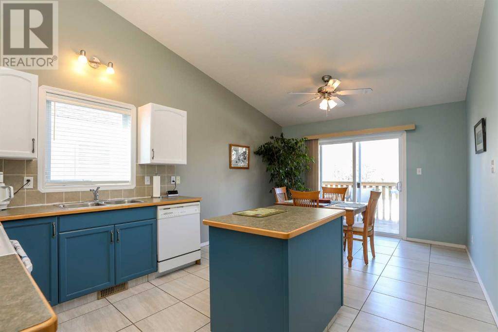 Lethbridge, AB T1K7J7,14 Squamish Boulevard W