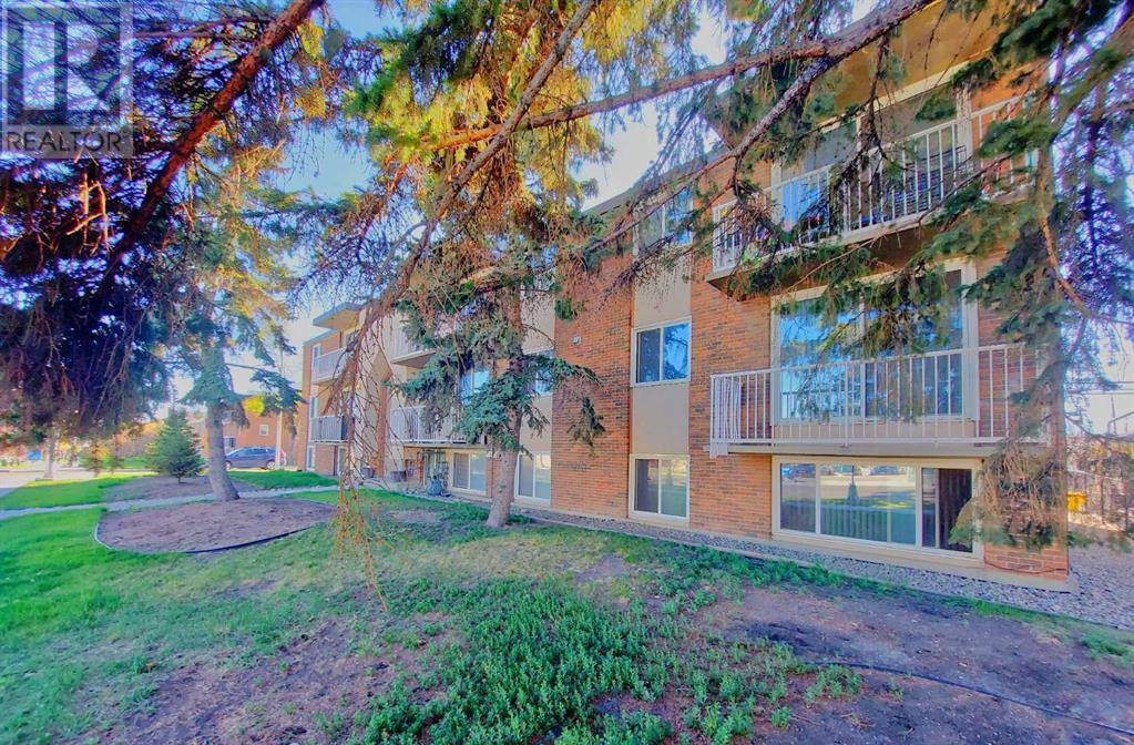 Calgary, AB T3C1S5,103, 1143 37 Street SW