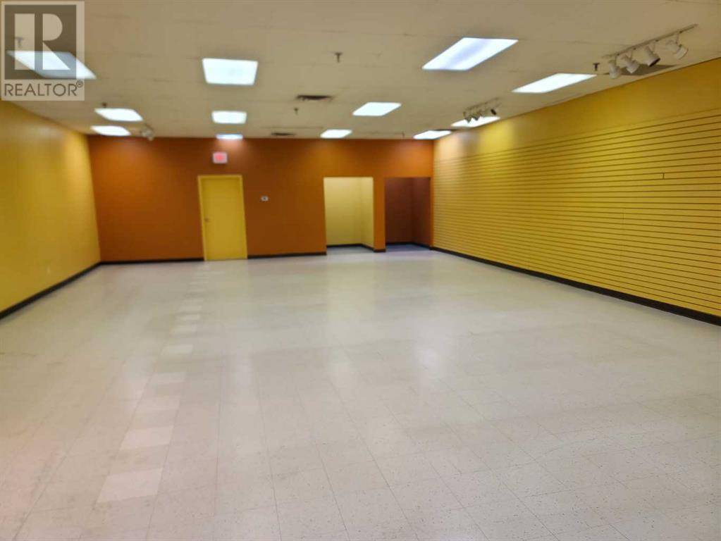 Peace River, AB T8S1S8,10122 100 Street