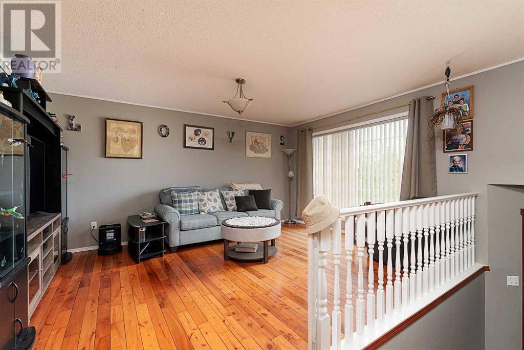 Lloydminster, AB T9V2S2,5908 41 Street