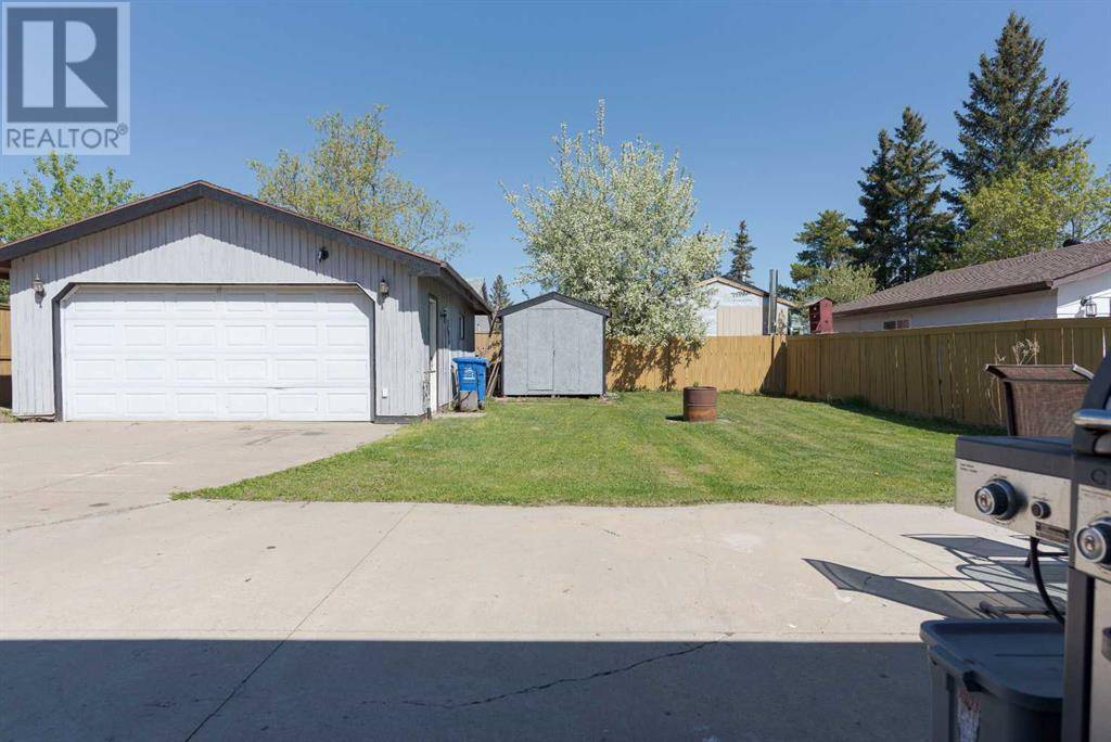 Fort Mcmurray, AB T9K1K7,146 Mcconachie Crescent