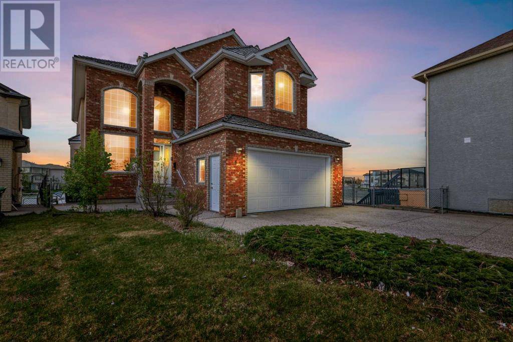 Calgary, AB T3J3J7,147 Coral Shores Landing NE