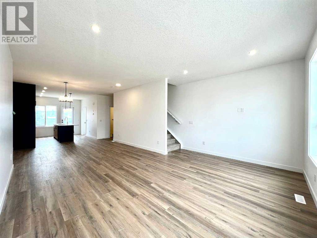 Calgary, AB T3R2E7,245 Sage Hill Rise NW