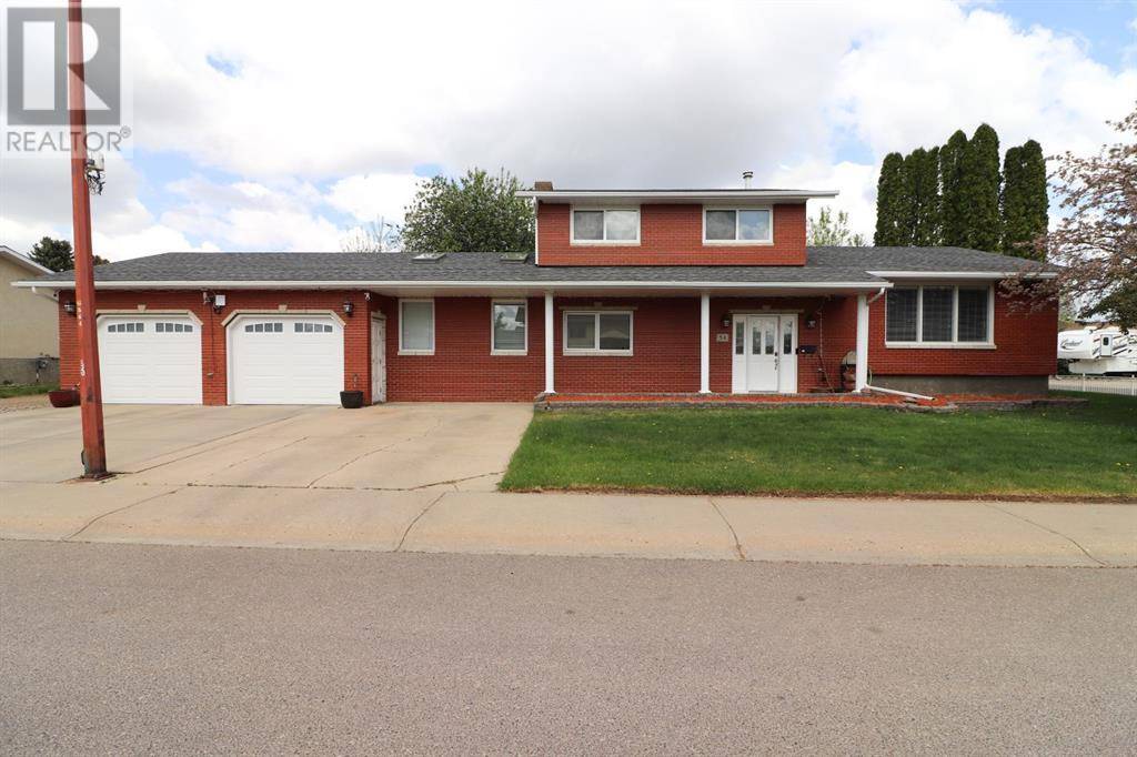 Medicine Hat, AB T1B1X2,54 Rossdale Road SE
