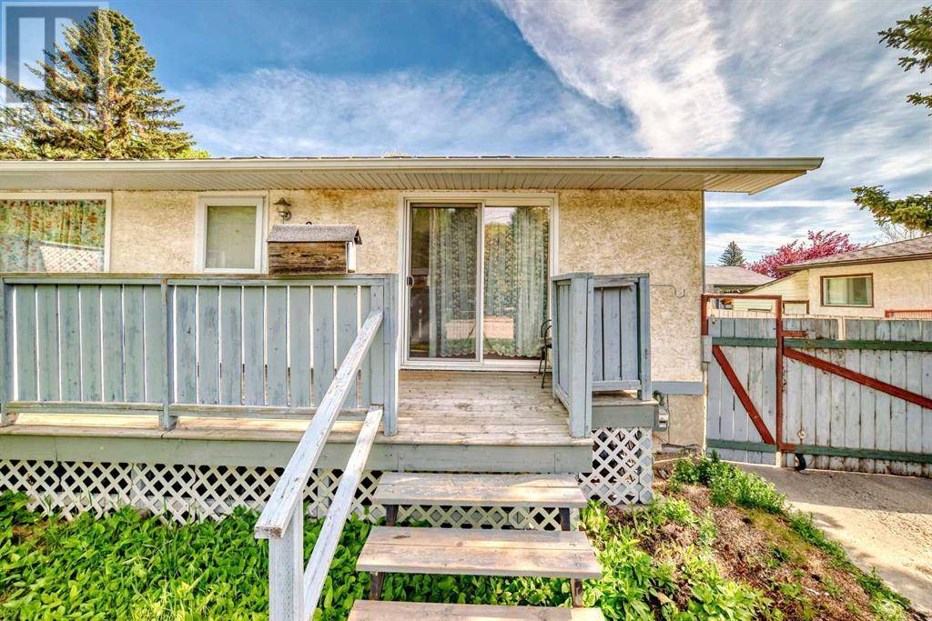 Calgary, AB T3B1L7,8016 33 Avenue NW