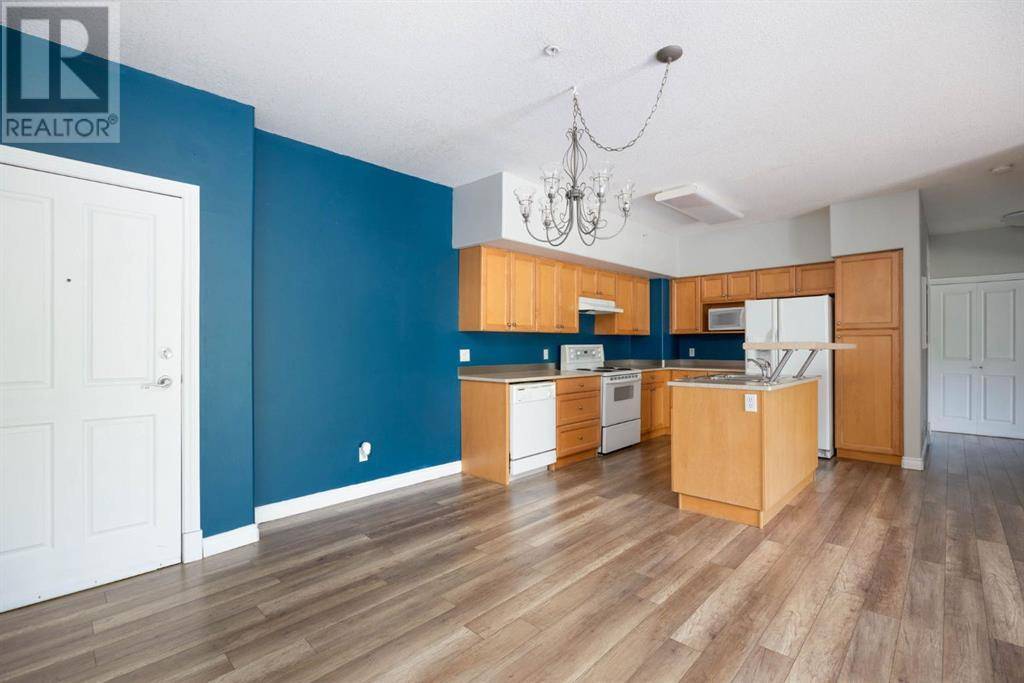 Fort Mcmurray, AB T9H5L1,106, 9918 Gordon Avenue