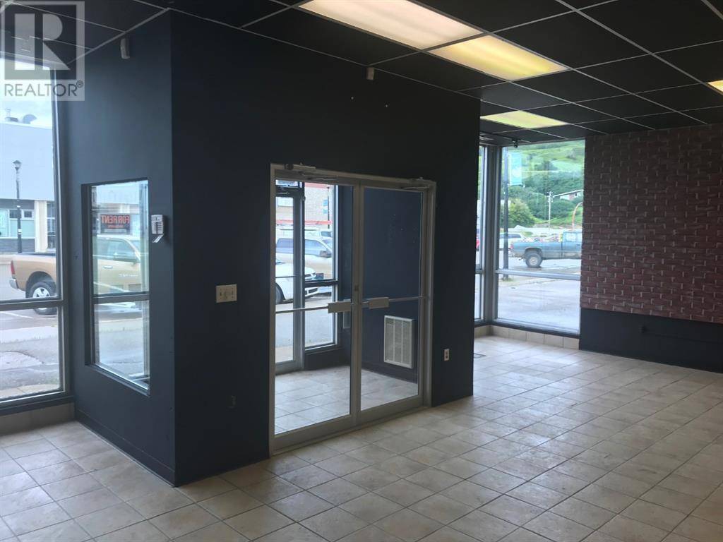 Peace River, AB T8S1S2,10003B 102 Avenue