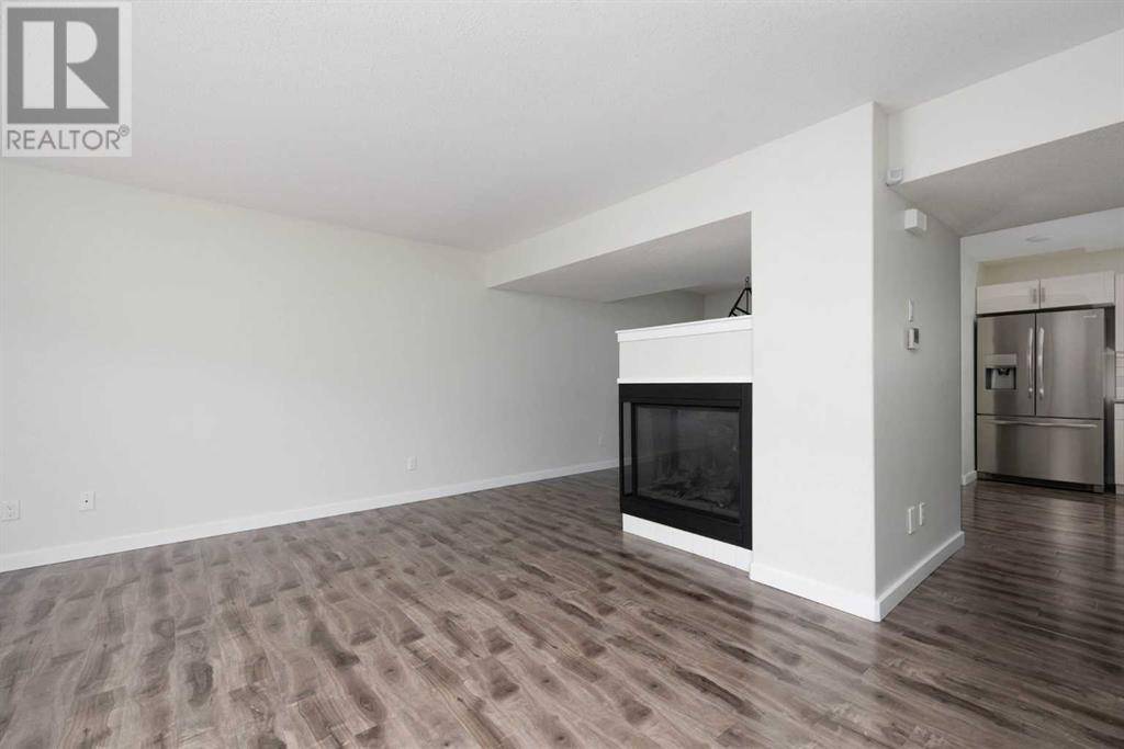 Fort Mcmurray, AB T9H5J4,26, 120 Warren Way