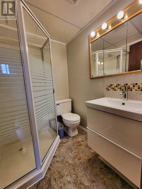 Calgary, AB T2B1W8,139 Dovercliffe Way SE