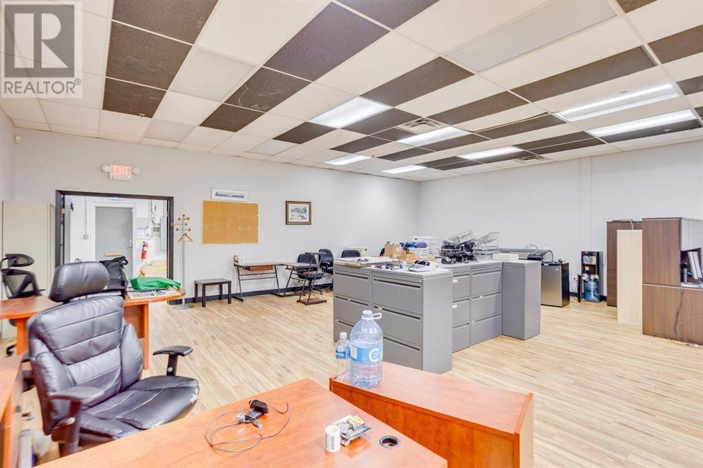 Fort Mcmurray, AB T9H5M9,28, 30 Reidel Street