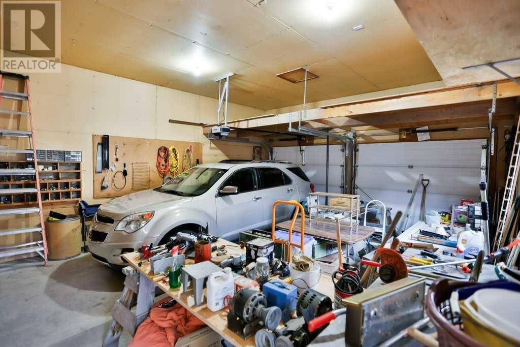 Taber, AB T1G1G8,4616 56 Avenue