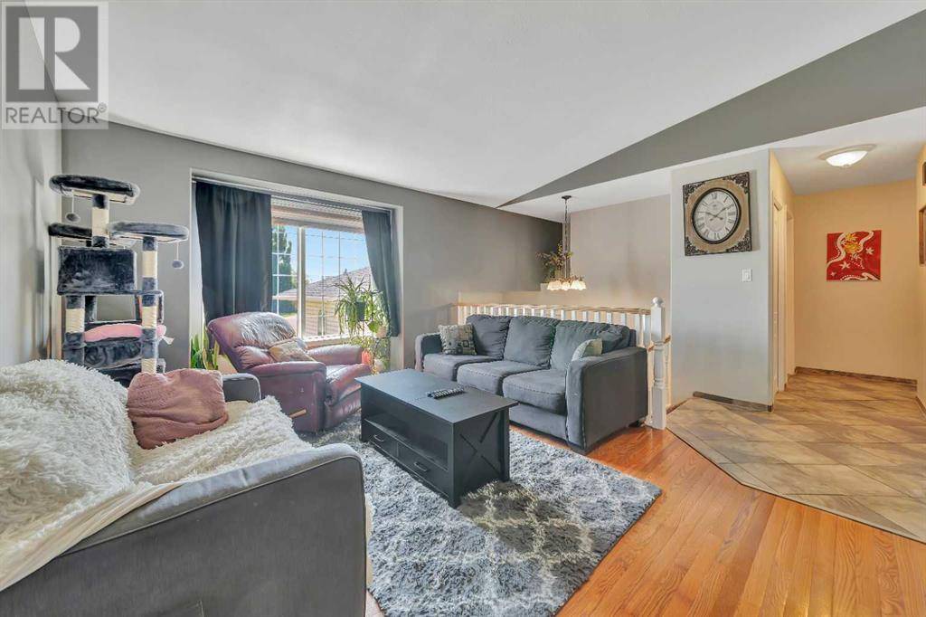 Lloydminster, AB T9V2S2,5924 41 Street