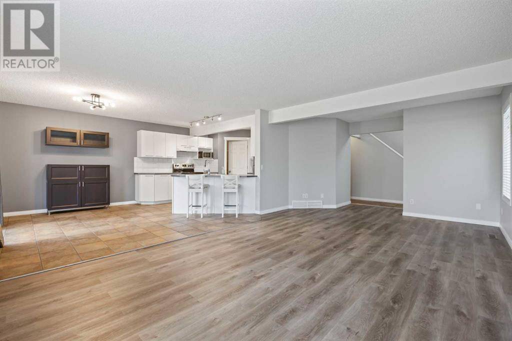 Calgary, AB T3H4W4,230 Cougarstone Circle SW