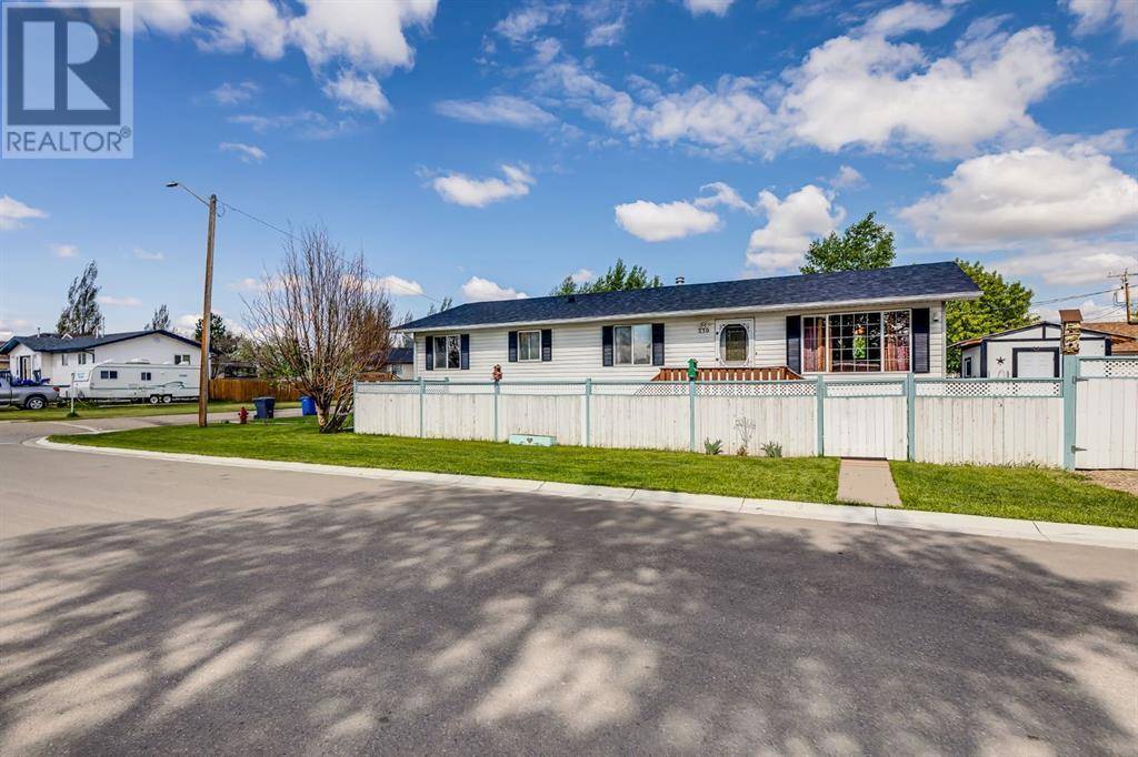 Beiseker, AB T0M0G0,330 9 Street