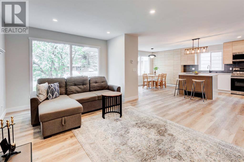 Calgary, AB T2X1W8,47 Sunbank Place SE