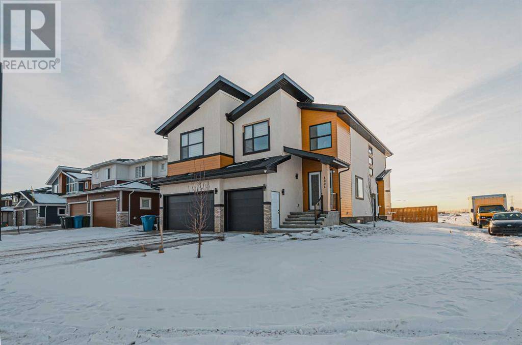 Chestermere, AB T1X2T7,1001 Waterford Drive SE