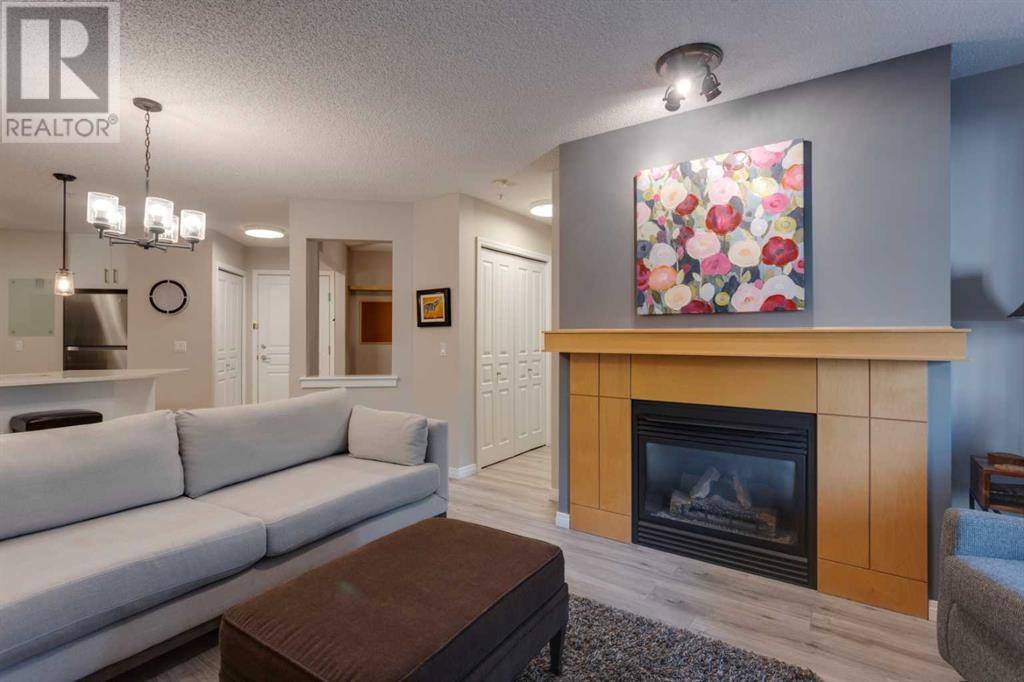 Calgary, AB T3E7M7,103, 5115 Richard Road SW