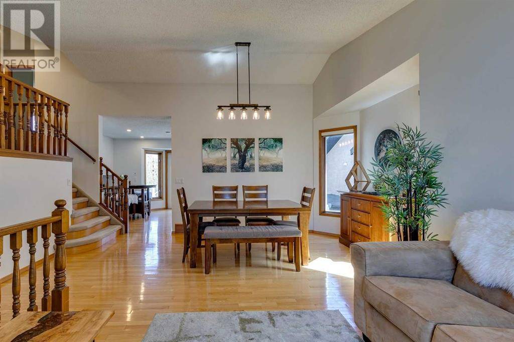 Calgary, AB T3L1P1,28 Scenic Hill Close NW
