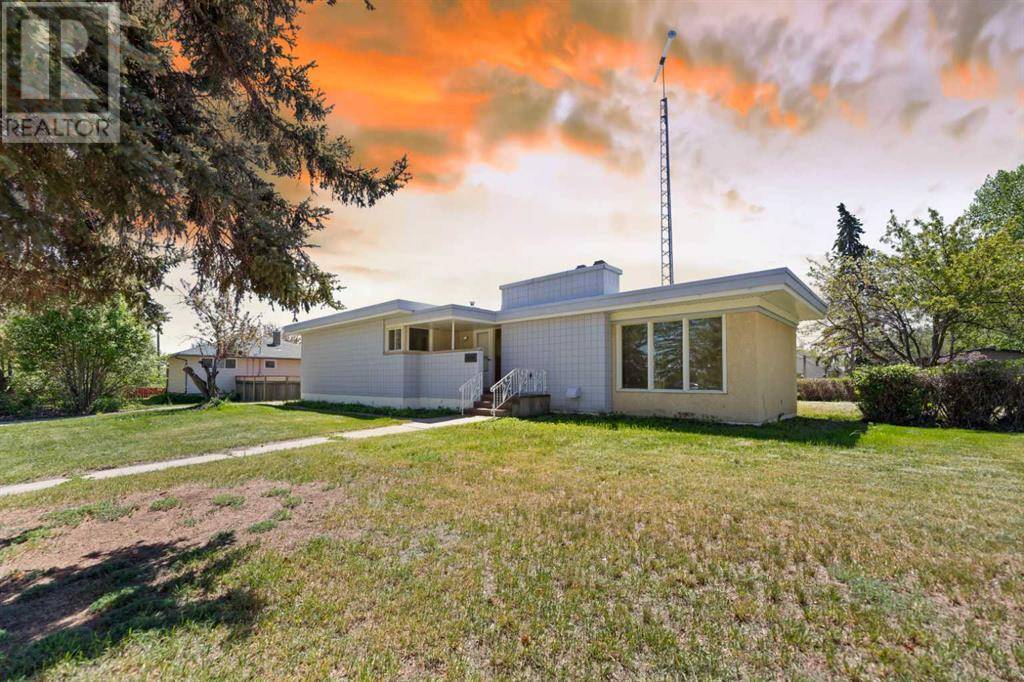 Beiseker, AB T0M0G0,419 5th street