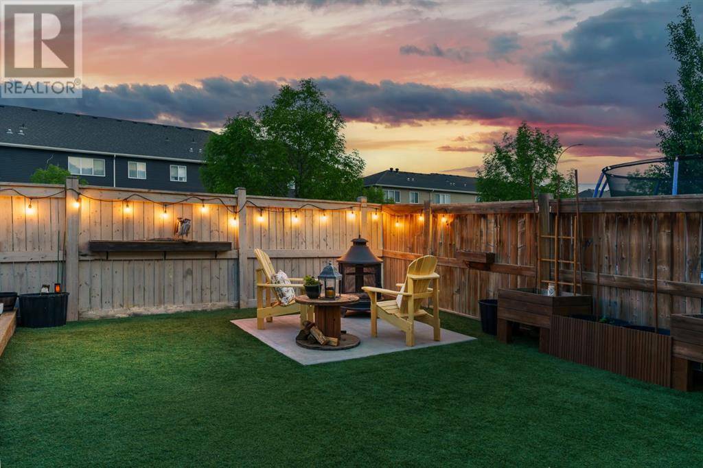 Airdrie, AB T4B3W1,2138 Hillcrest Green SW
