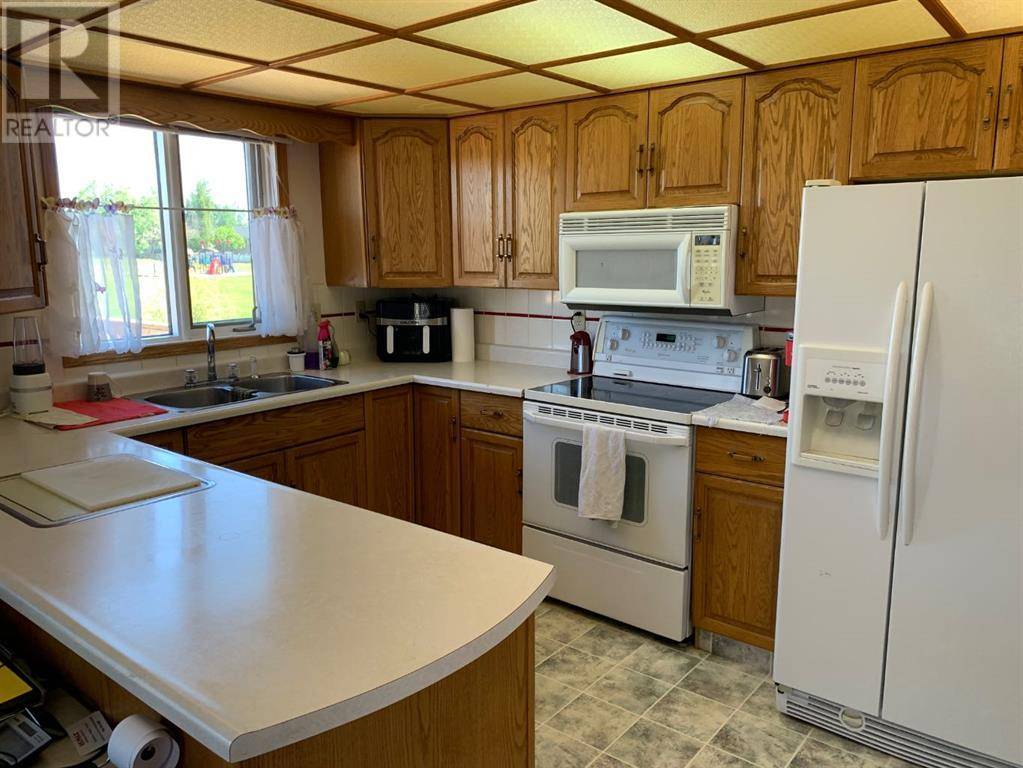 Whitecourt, AB T7S1N6,16 Park Drive