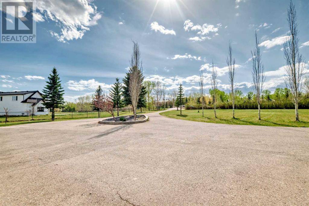 Rural Rocky View County, AB T4A0N4,262232 Range Road 293