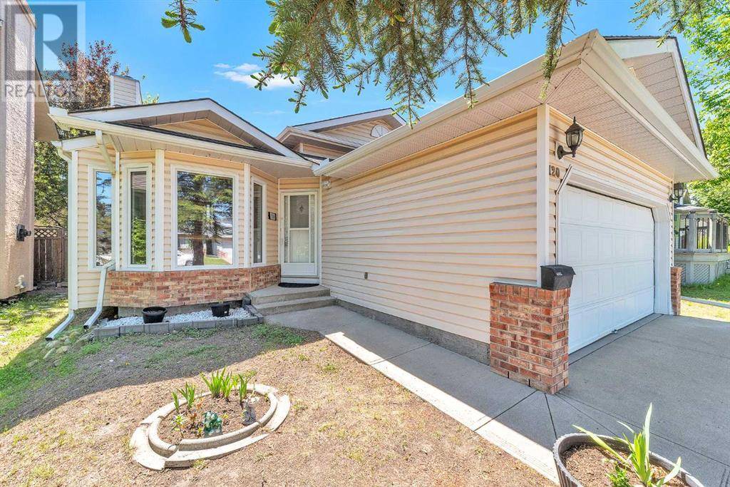 Calgary, AB T3K4C1,120 Harvest glen Rise NE