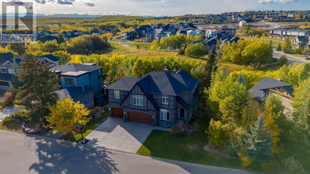 Calgary, AB T3H5Z3,12 Spring Willow Way SW