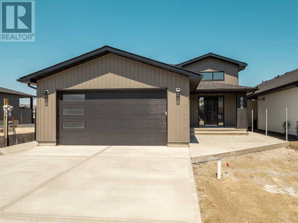 Coaldale, AB T1M0E8,608 Parkside Green
