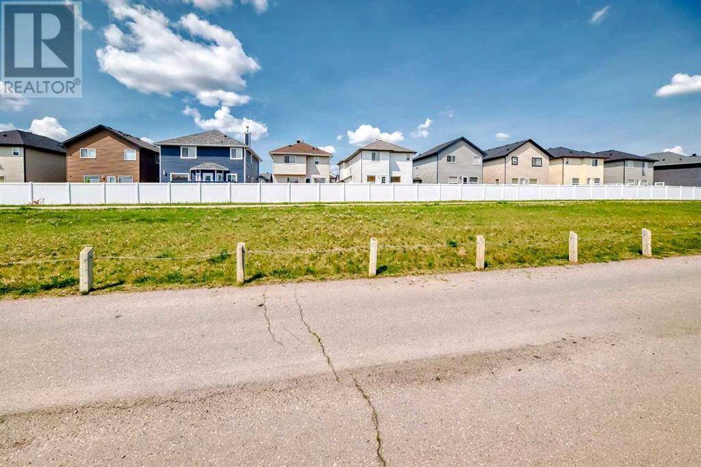Calgary, AB T3J0R7,409 Saddlelake Drive NE
