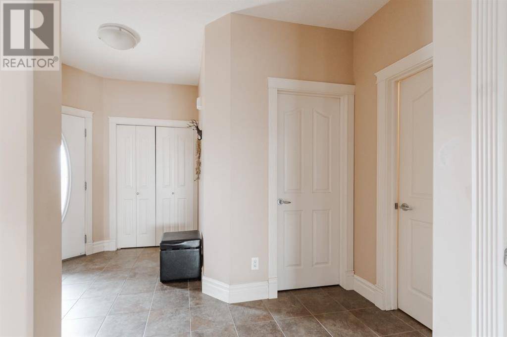 Fort Mcmurray, AB T9K0E3,106 Pebble Lane