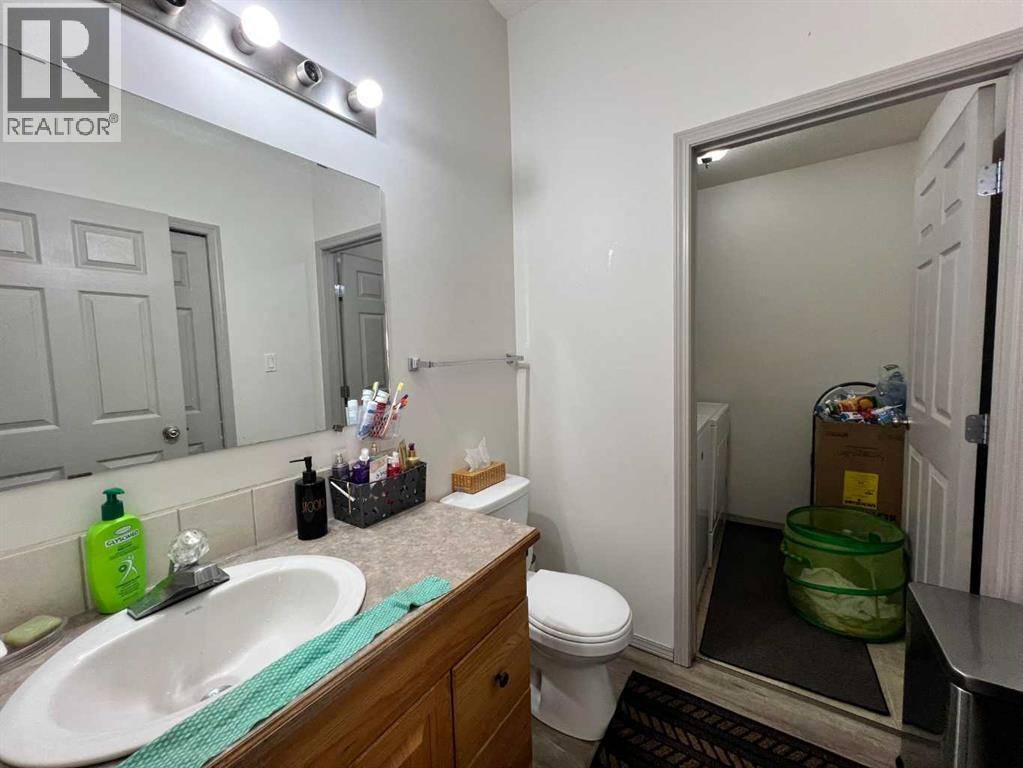 Camrose, AB T4V5B1,3, 4803 54 Avenue