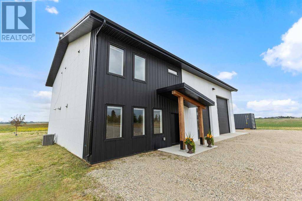 Rural Wheatland County, AB T1P1L7,244043 Range Road 255