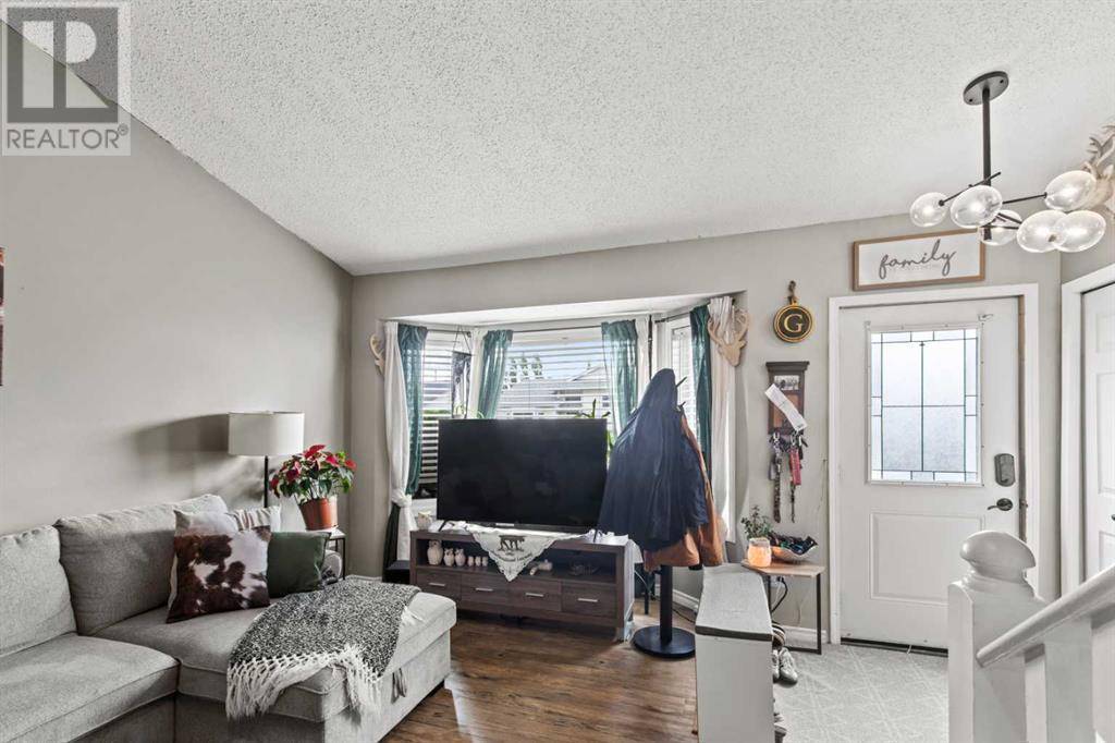Grande Prairie, AB T8X1H3,9038 103 Avenue