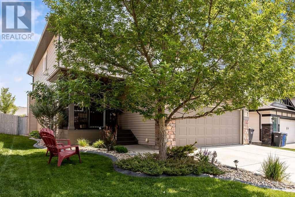 Okotoks, AB T1S0E6,97 Drake Landing Crescent