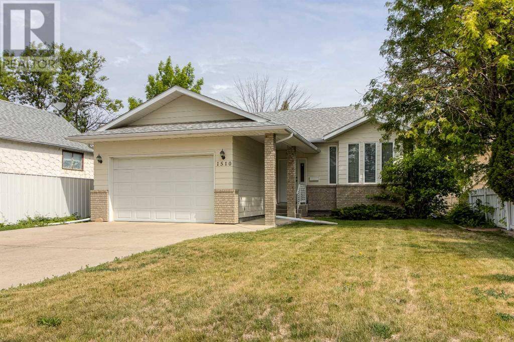 Coaldale, AB T1M1E6,1510 21 Avenue