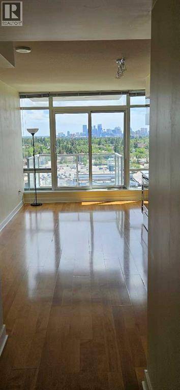 Calgary, AB T2L2L5,1202, 3820 Brentwood Road NW