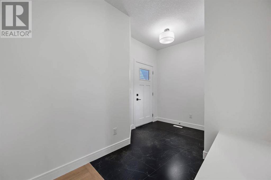 Calgary, AB T2X4Y7,56 Walgrove Place SE