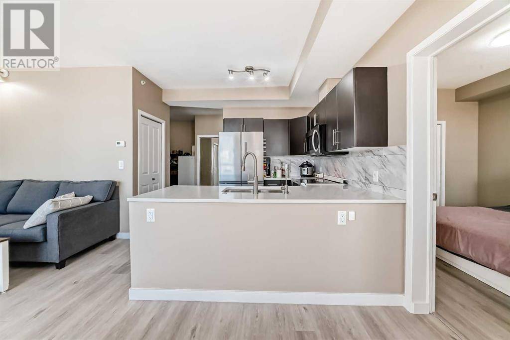 Calgary, AB T2R1S6,1812, 1053 10 Street SW