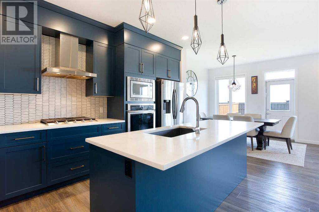 Calgary, AB T3M3M6,82 Magnolia Court SE